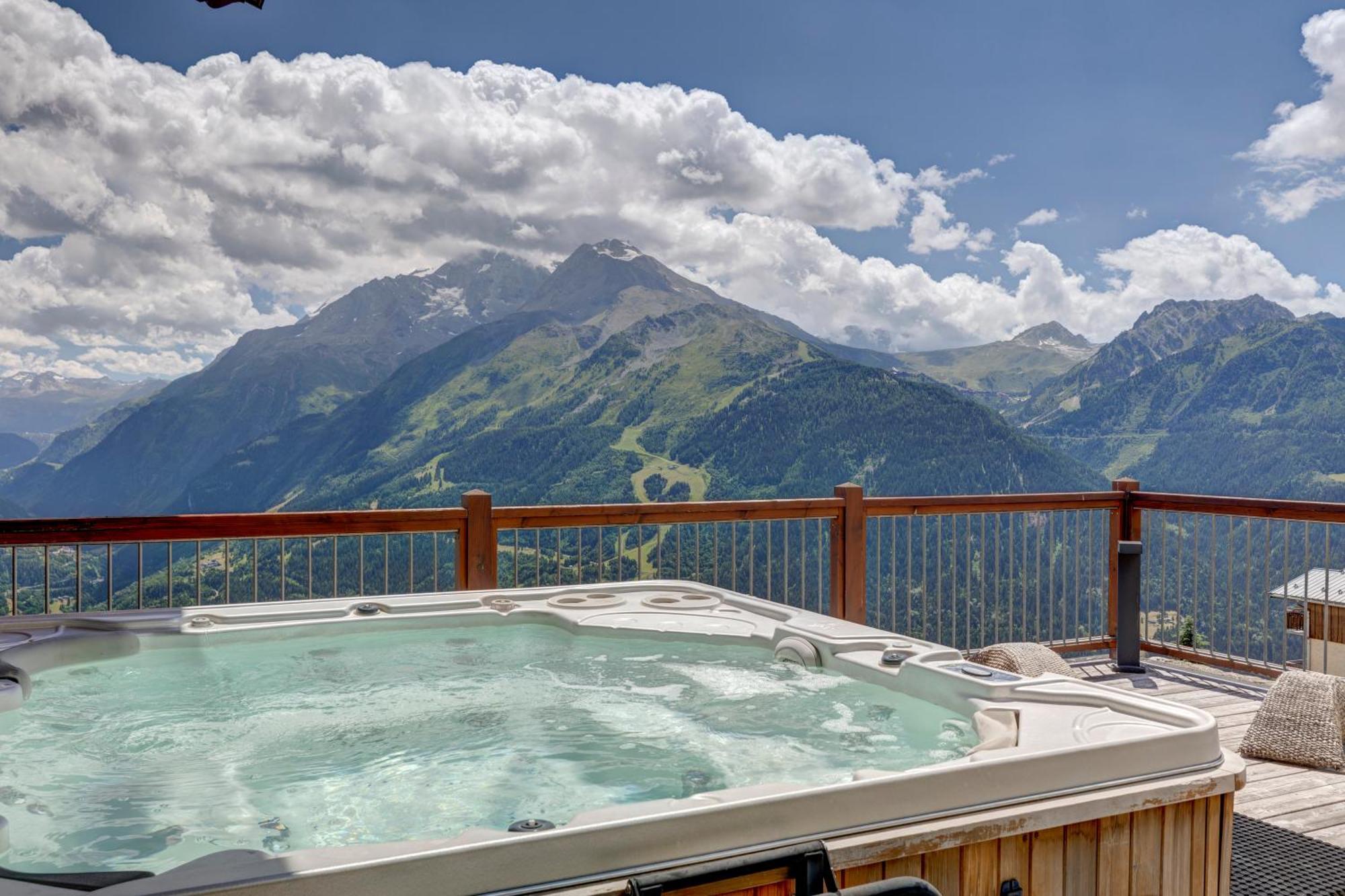 Ily Hotels & Spa La Rosiere Montvalezan Екстер'єр фото